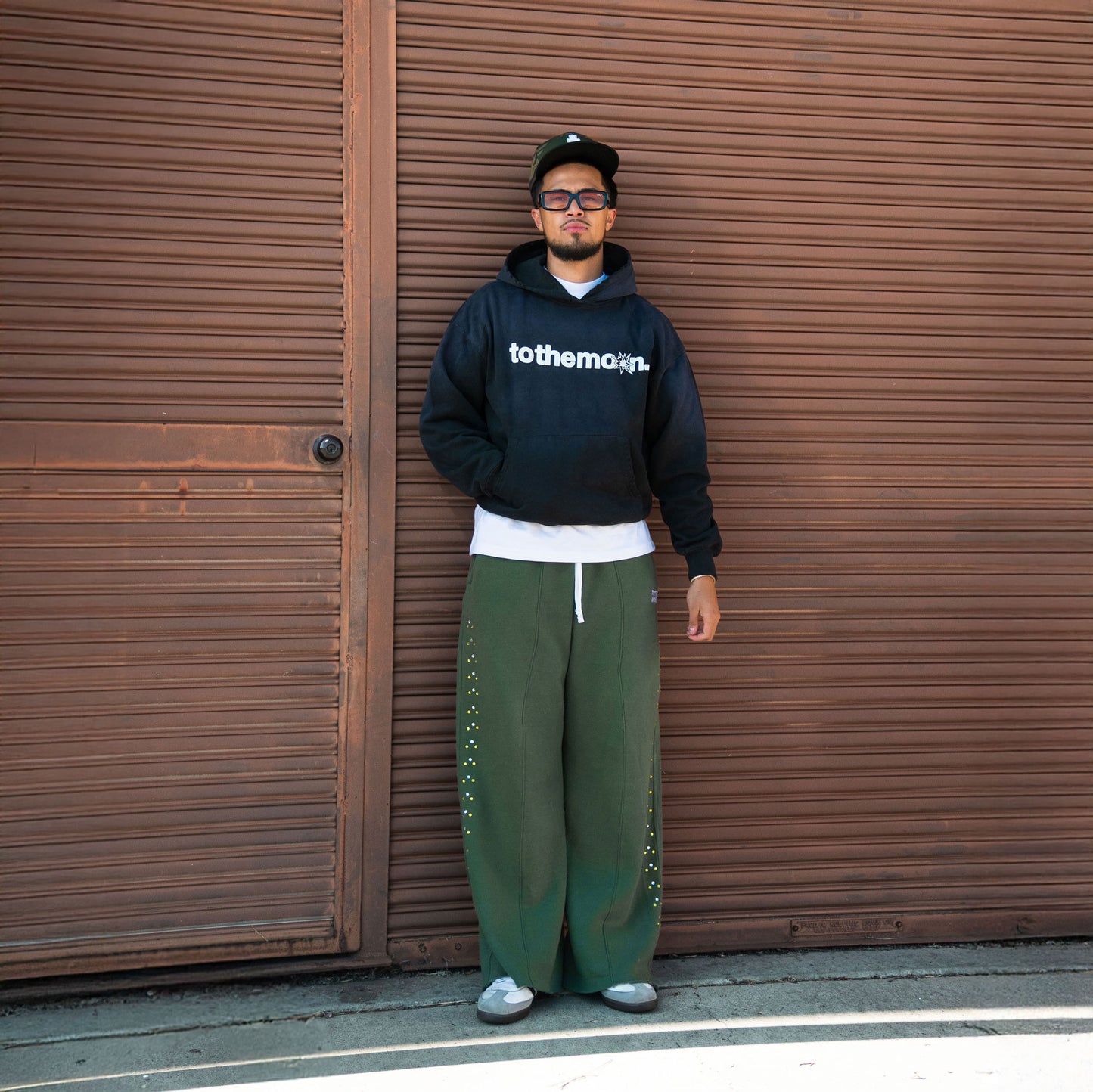 ARMY GREEN WIDE LEG CRYSTAL SWEATS