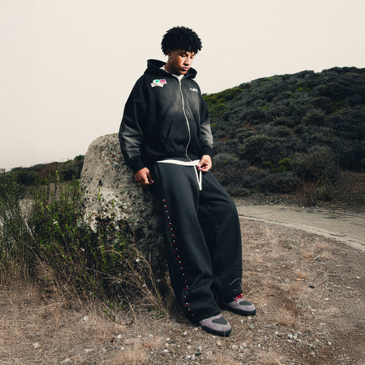 BLACK WIDE LEG CRYSTAL SWEATS