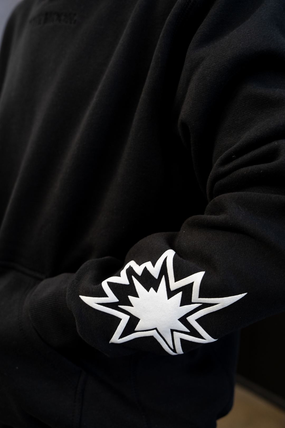 TO THE MOON 'BOOM' HOODIE - BLACK